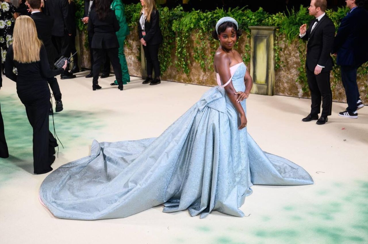 AMANDA GORMAN AT MET GALA 2024 IN NEW YORK CITY2